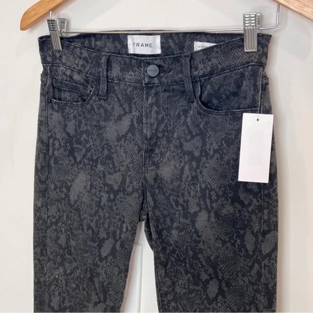 Frame Le Skinny De Jeanne Black Snake Print Jeans Size 26 NWT